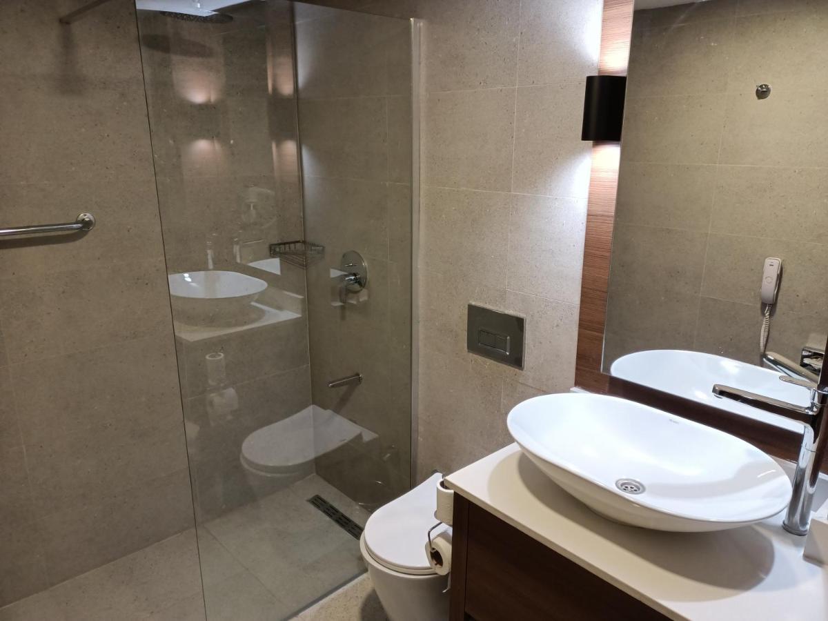 Ring Downtown Hotel 안탈리아 외부 사진